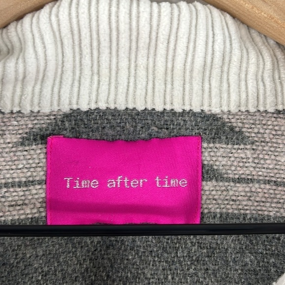 Time After Time Aztec Southwestern Print Cream Corduroy Jackets Womens Size L - Picture 3 of 15